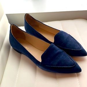 Beautiful M. Gemi Stellato Sacchetto Flats, Navy!
